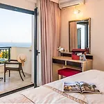 Aparthotel Pilot's Luxury 4*