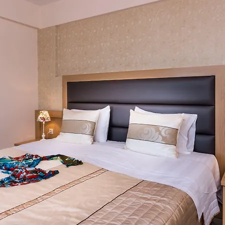 Apart-hotel Pilot's Luxury