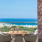 Pilot's Luxury Apart-hotel 4*