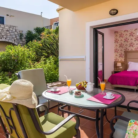 Aparthotel Pilot's Luxury 4*