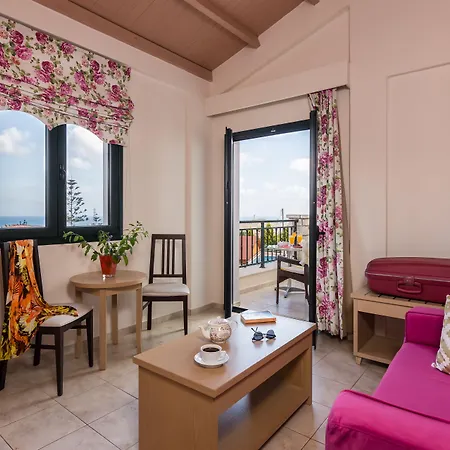 Aparthotel Pilot's Luxury 4*