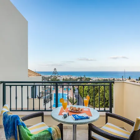 Aparthotel Pilot's Luxury 4*