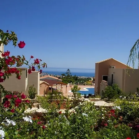 Aparthotel Pilot's Luxury 4*