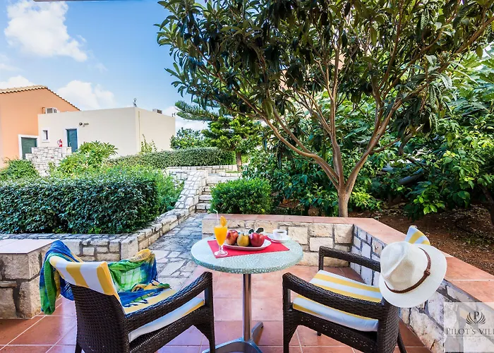 Pilot's Luxury Aparthotel 4*