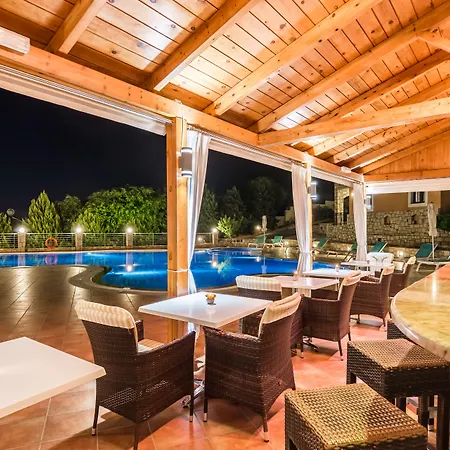 Апарт-отель Pilot's Luxury