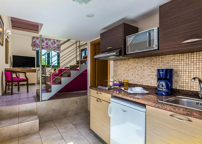 Pilot's Luxury Aparthotel Chersonissos